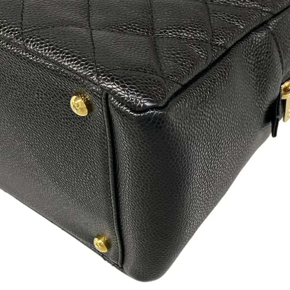 Chanel Petit Timeless Tote (PTT) / Matelasse Shoulder Bag A18004